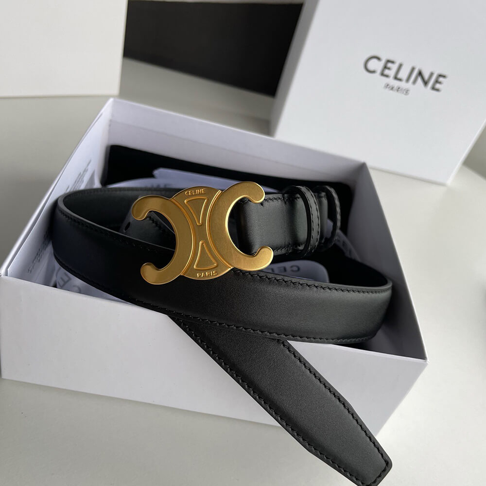 MEDIUM TRIOMPHE BELT IN TAURILLON LEATHER