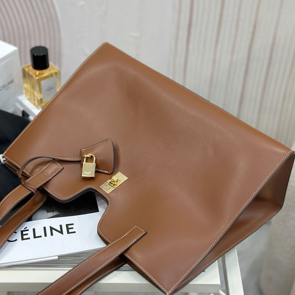 ce**e cabas 16 in S*pple smooth calfskin