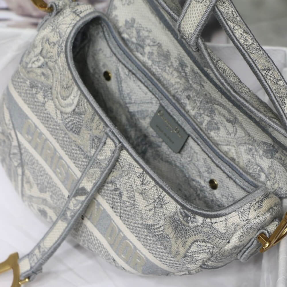 D*or saddle bag
