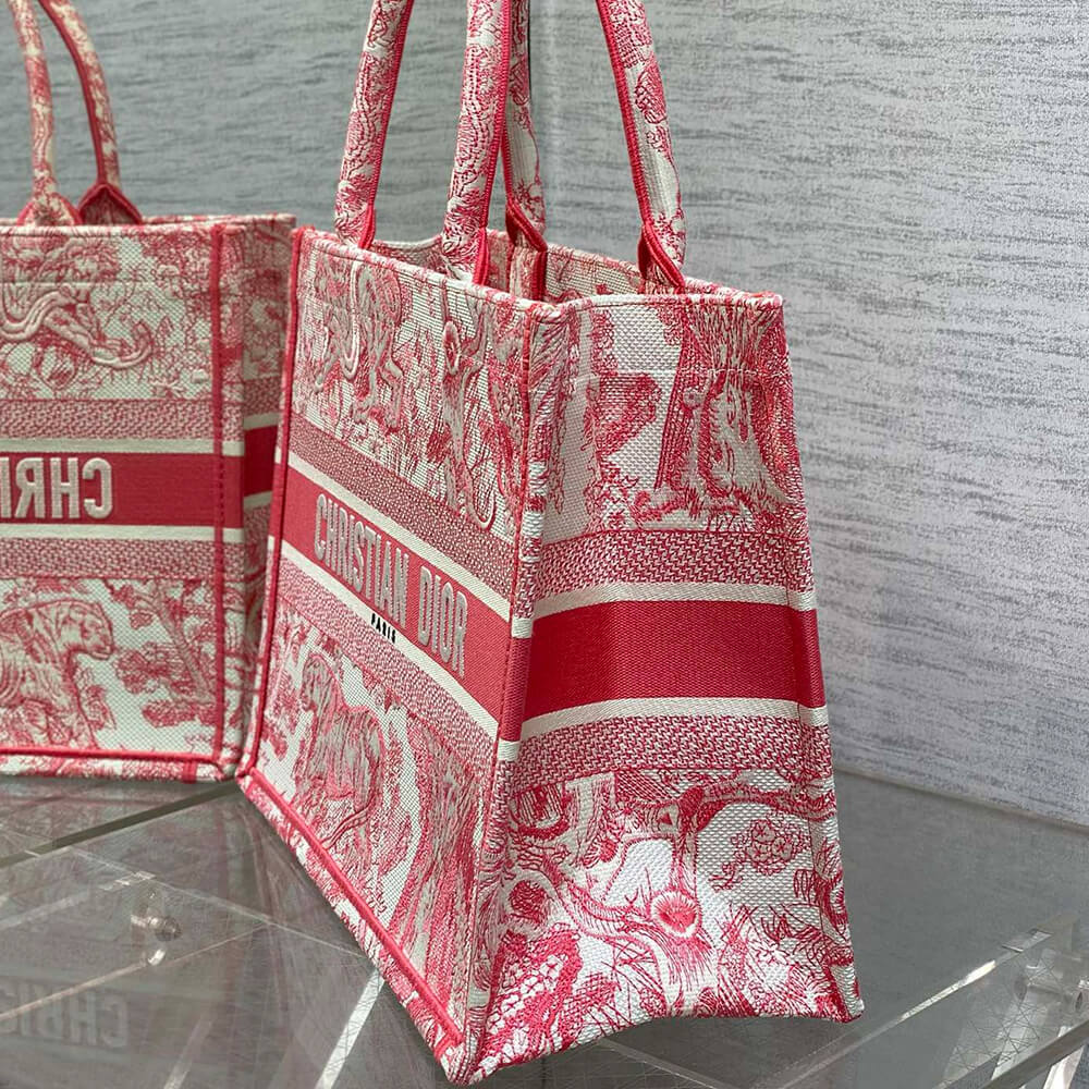 medium D*oriviera D*or book tote