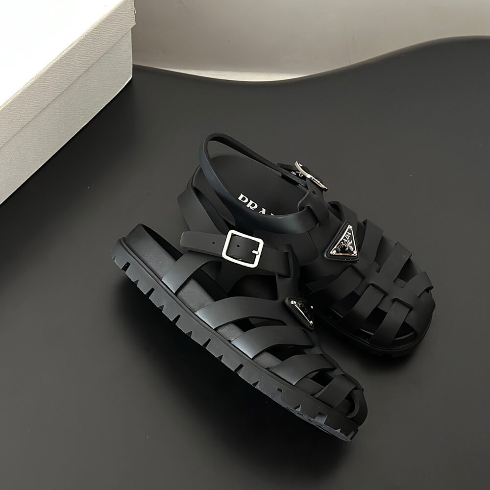 Pra*a sandals