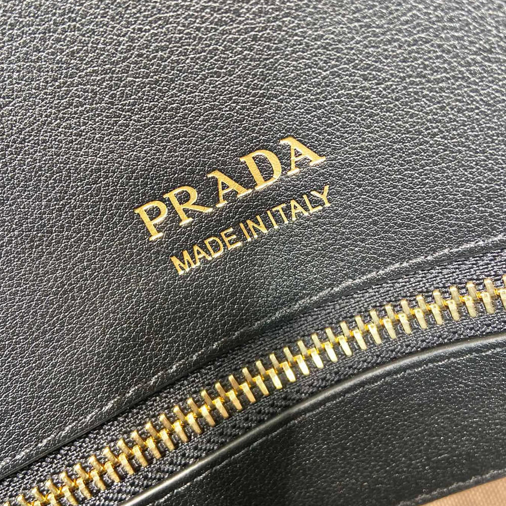 Pra*a large leather tote bag(high-end grade)