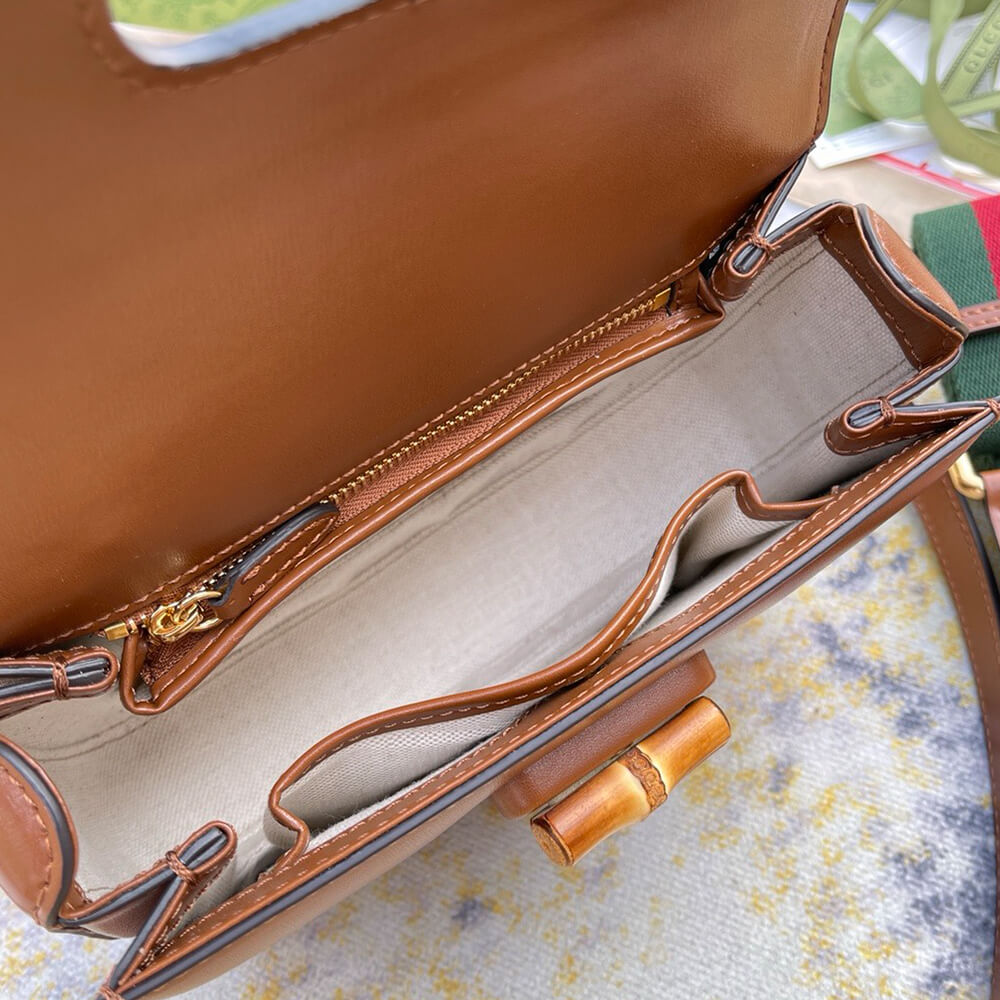 G*u*i bamboo 1947 jumbo gg small top handle bag