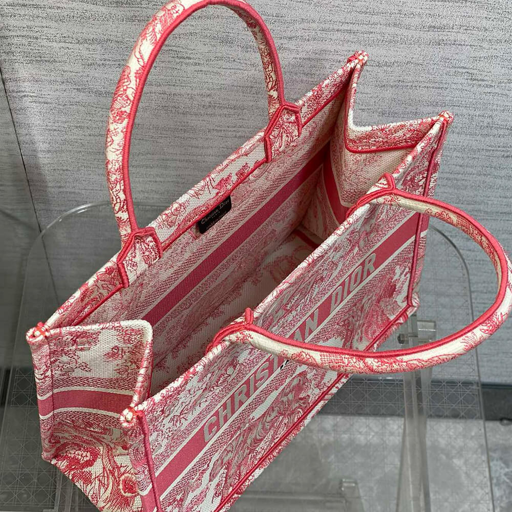 medium D*oriviera D*or book tote