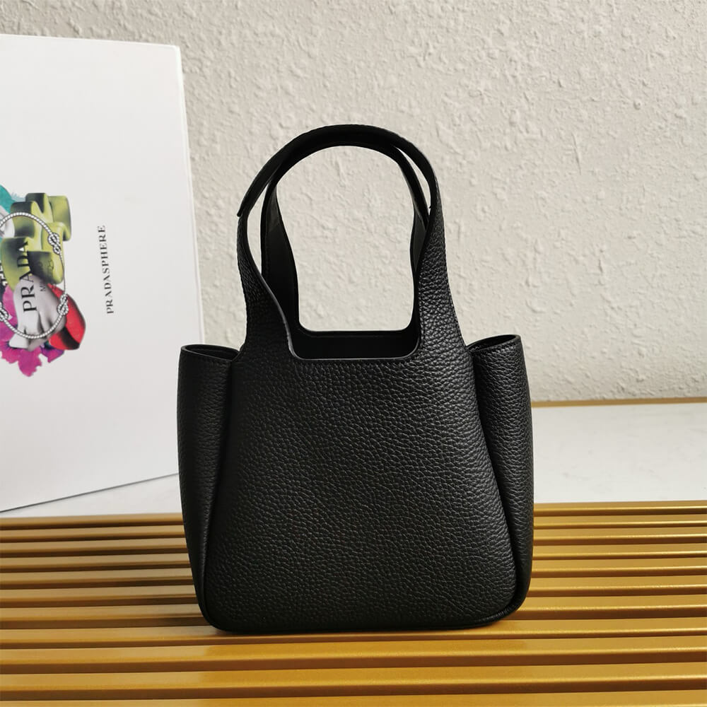 Pra*a leather mini bag(high-end grade)