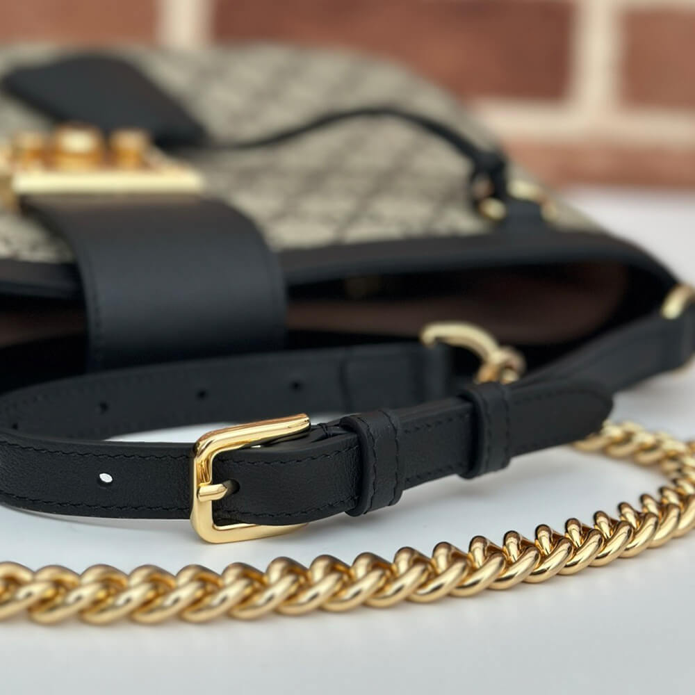 G*u*i padlock gg medium shoulder bag