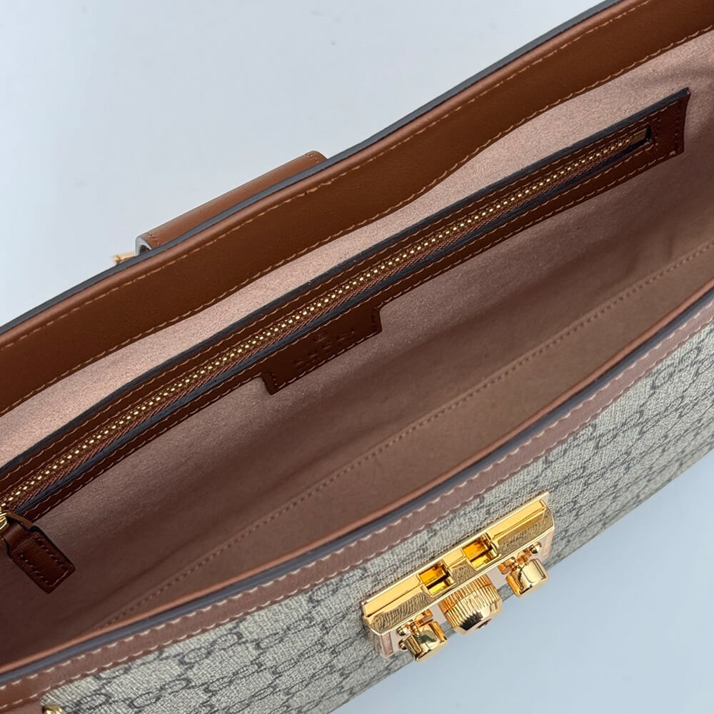 G*u*i padlock gg medium shoulder bag