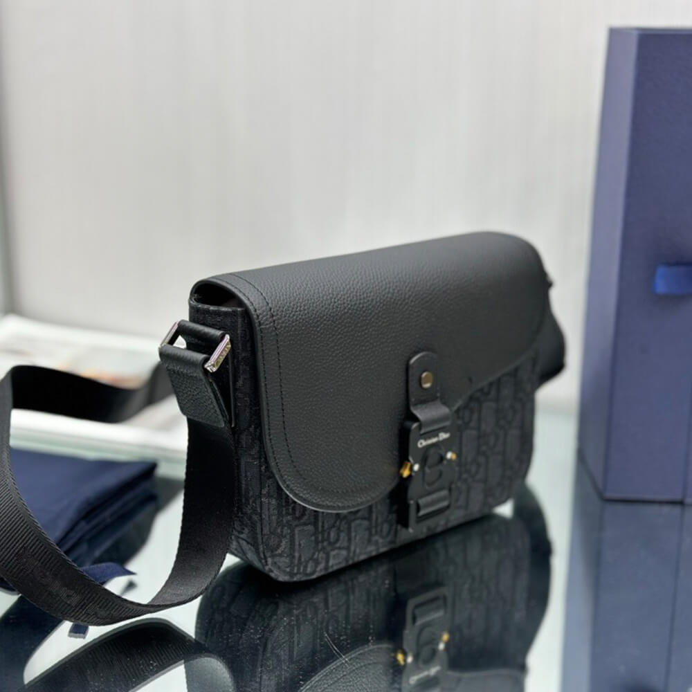 D*or small saddle messenger bag with flap(high-end grade)