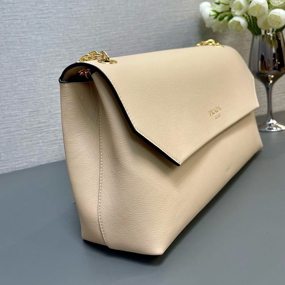 Pra*a medium leather shoulder bag (high-end grade)