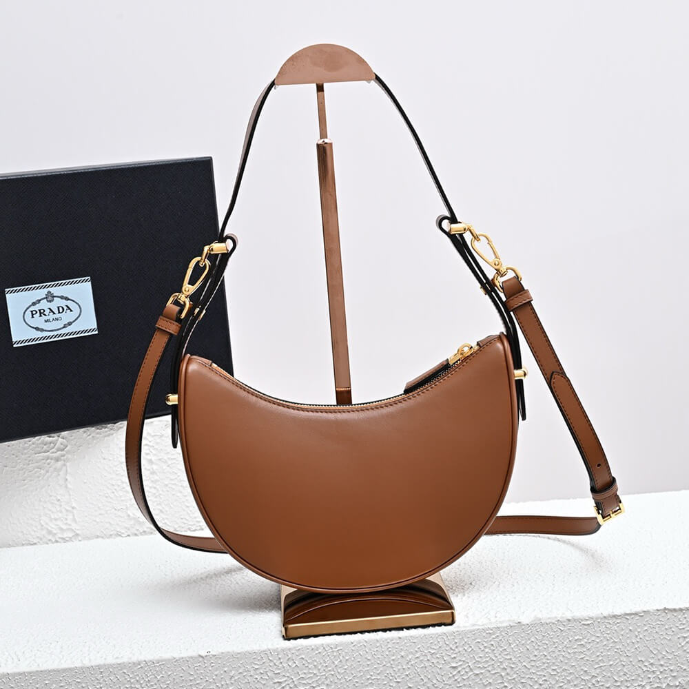 Pra*a arque leather shoulder bag