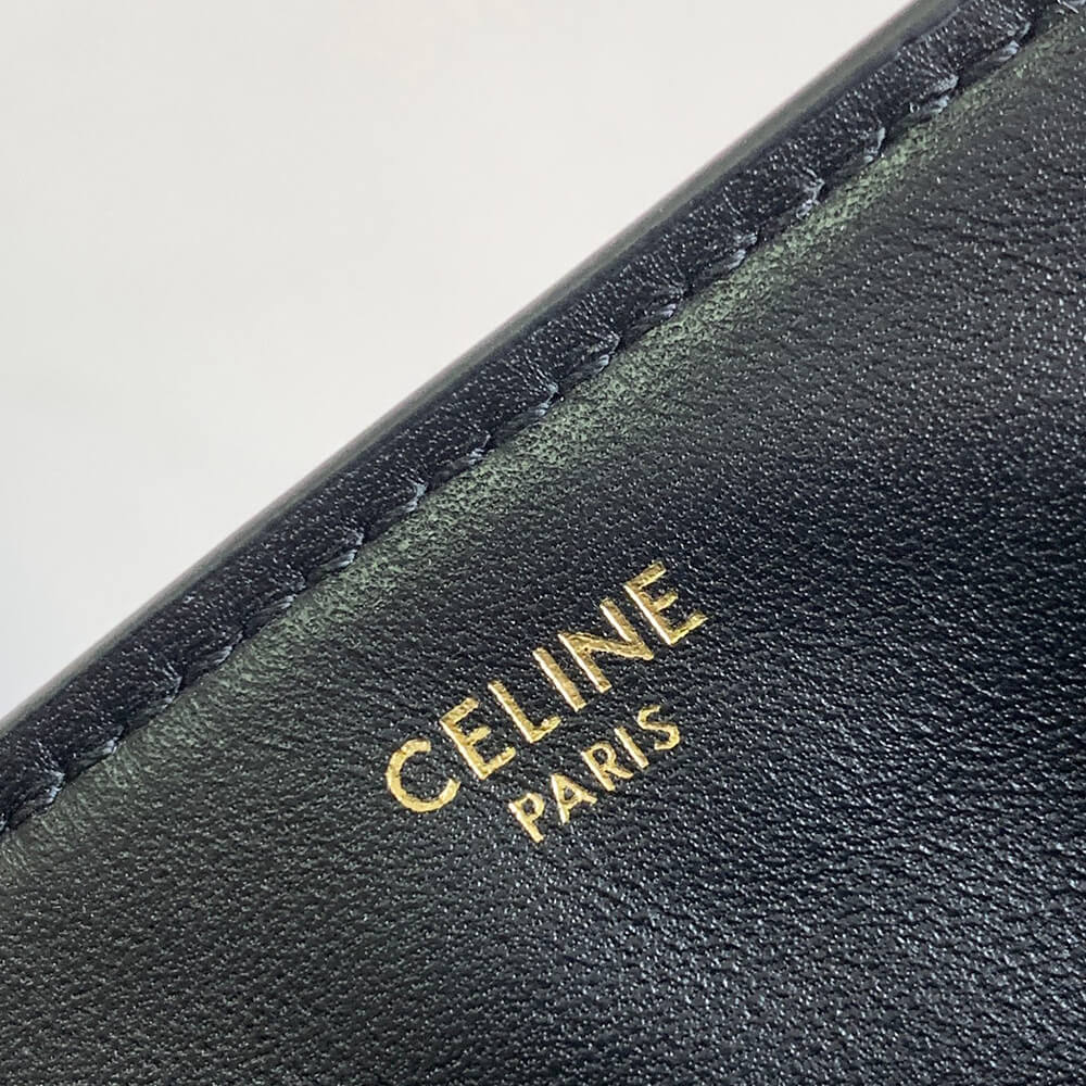 Ce**e medium l**ise bag in smooth calfskin