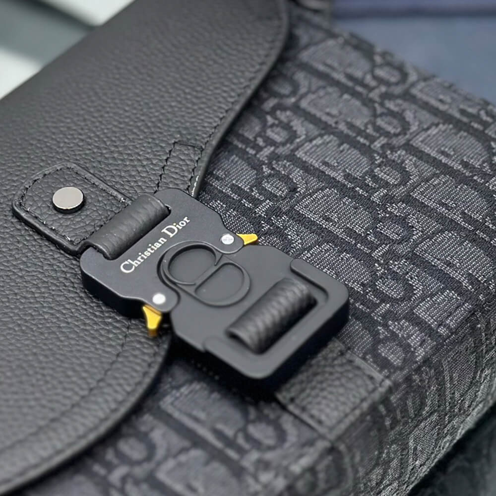 D*or small saddle messenger bag with flap(high-end grade)