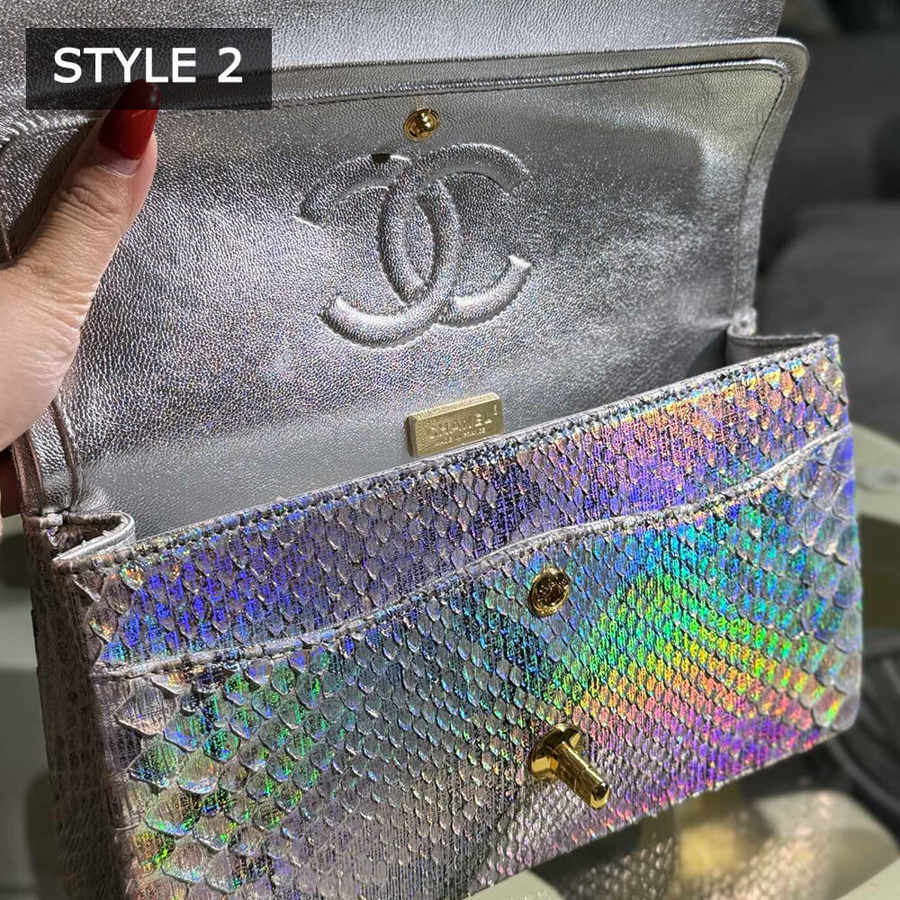 Ch*el classic flap medium in python(high-end grade)