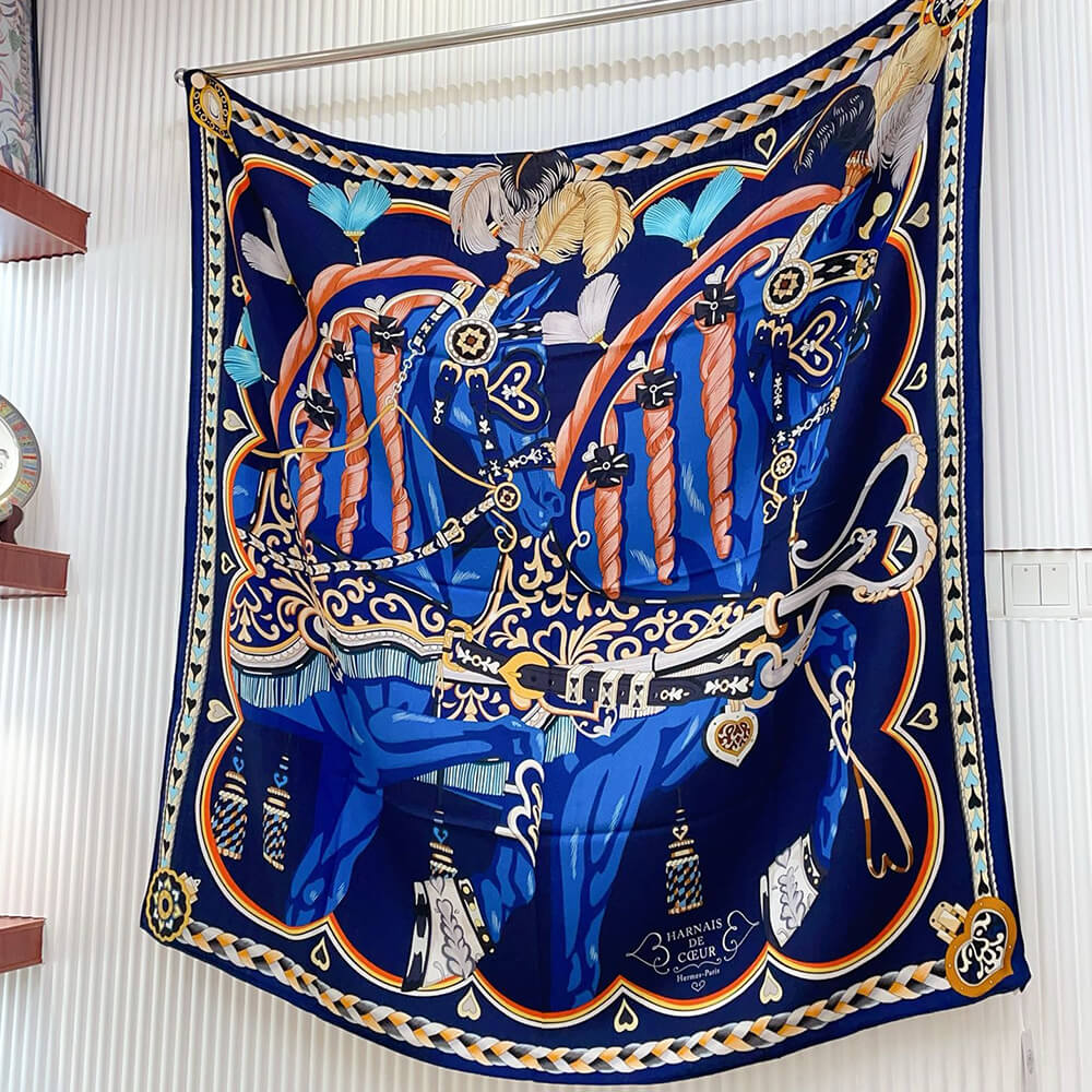 H**mes shawl