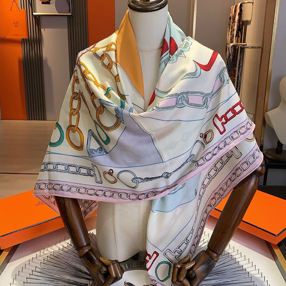 H**mes shawl