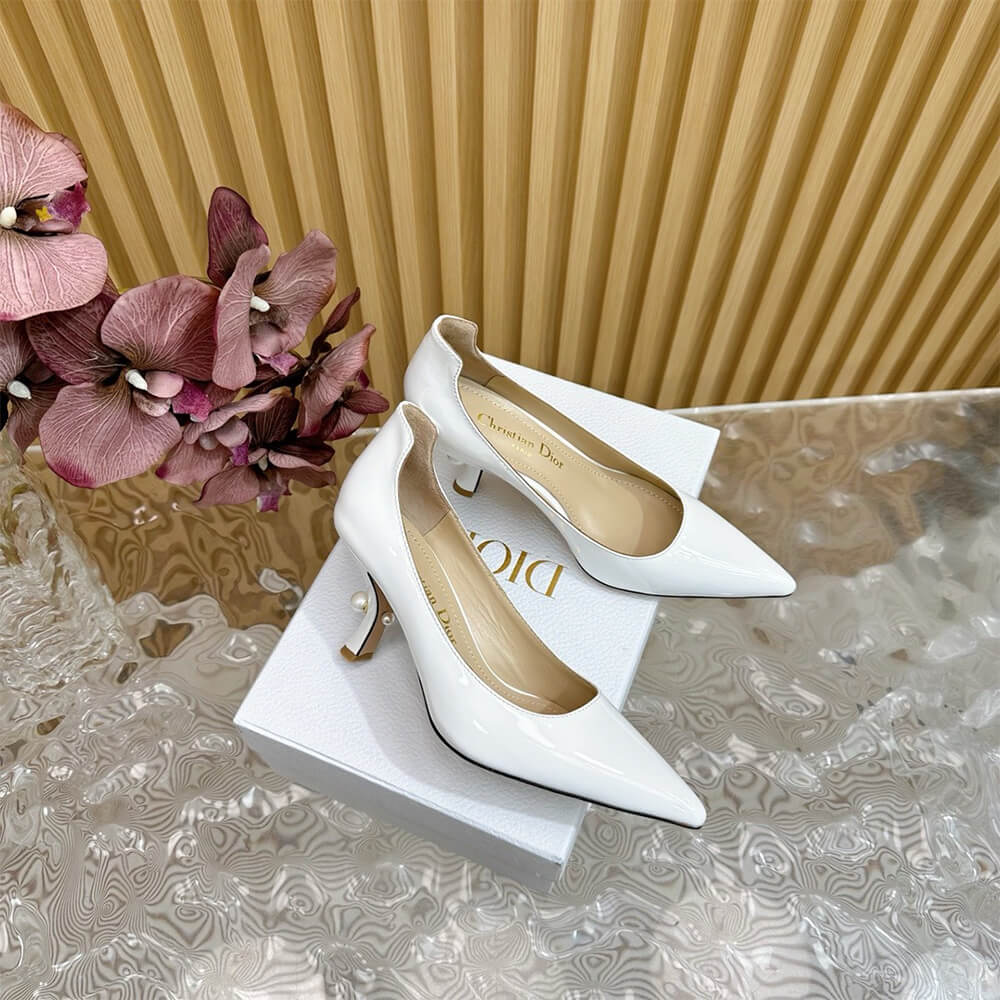 D*or pump heel