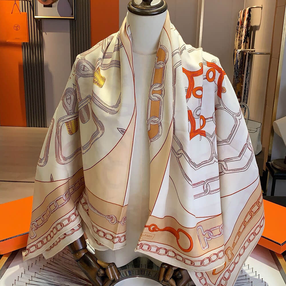 H**mes shawl