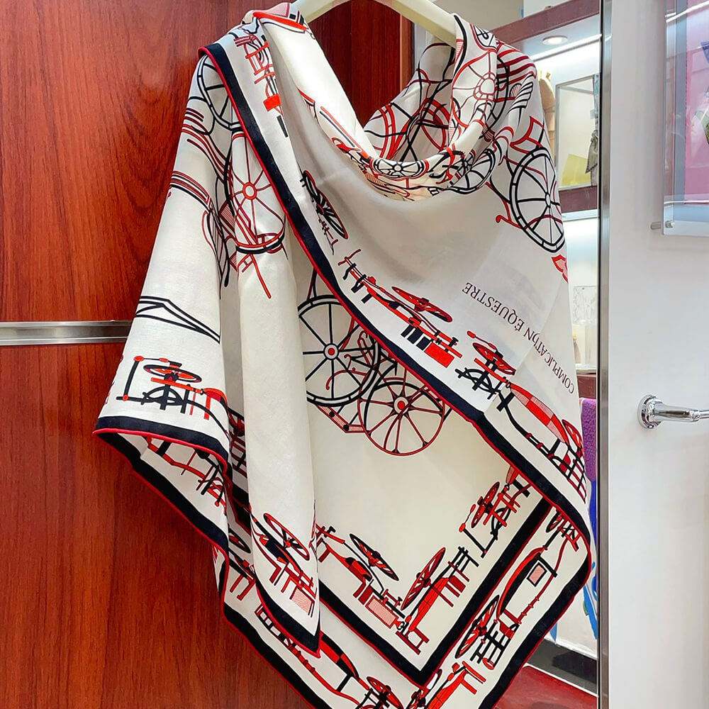 H**mes shawl