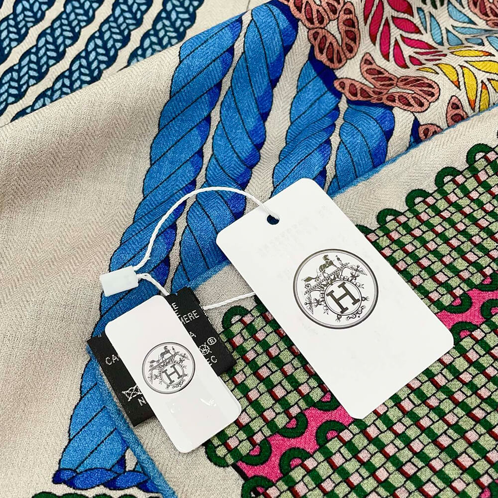 H**mes shawl