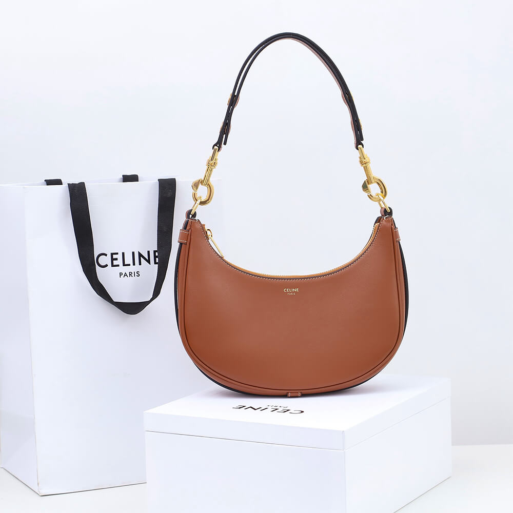 Ce**e medium ava strap bag in smooth calfskin(high-end grade)