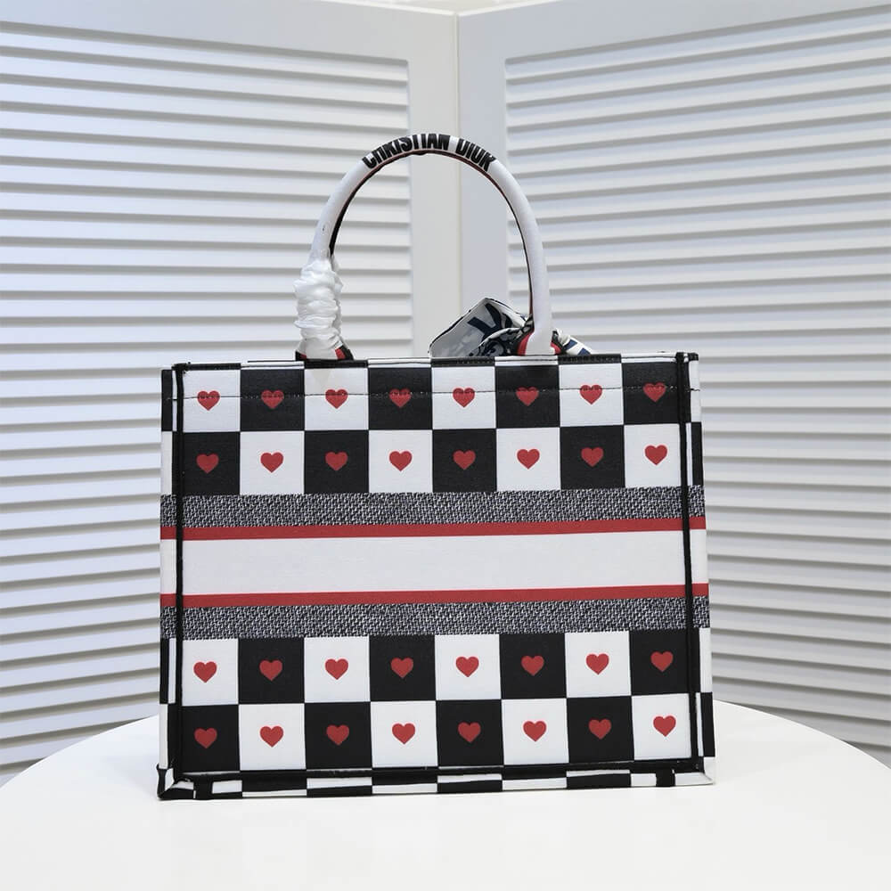 medium D*oramour D*or book tote