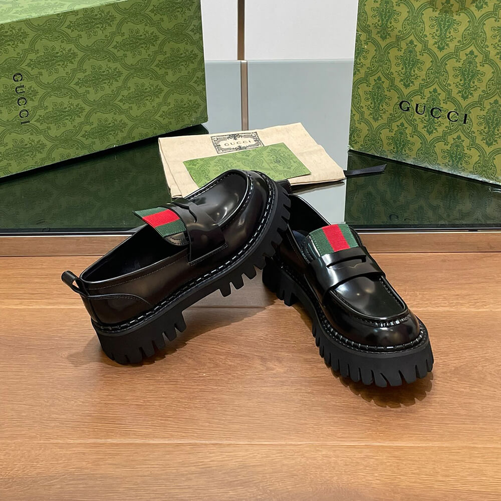 G*u*i women’s loafer with web