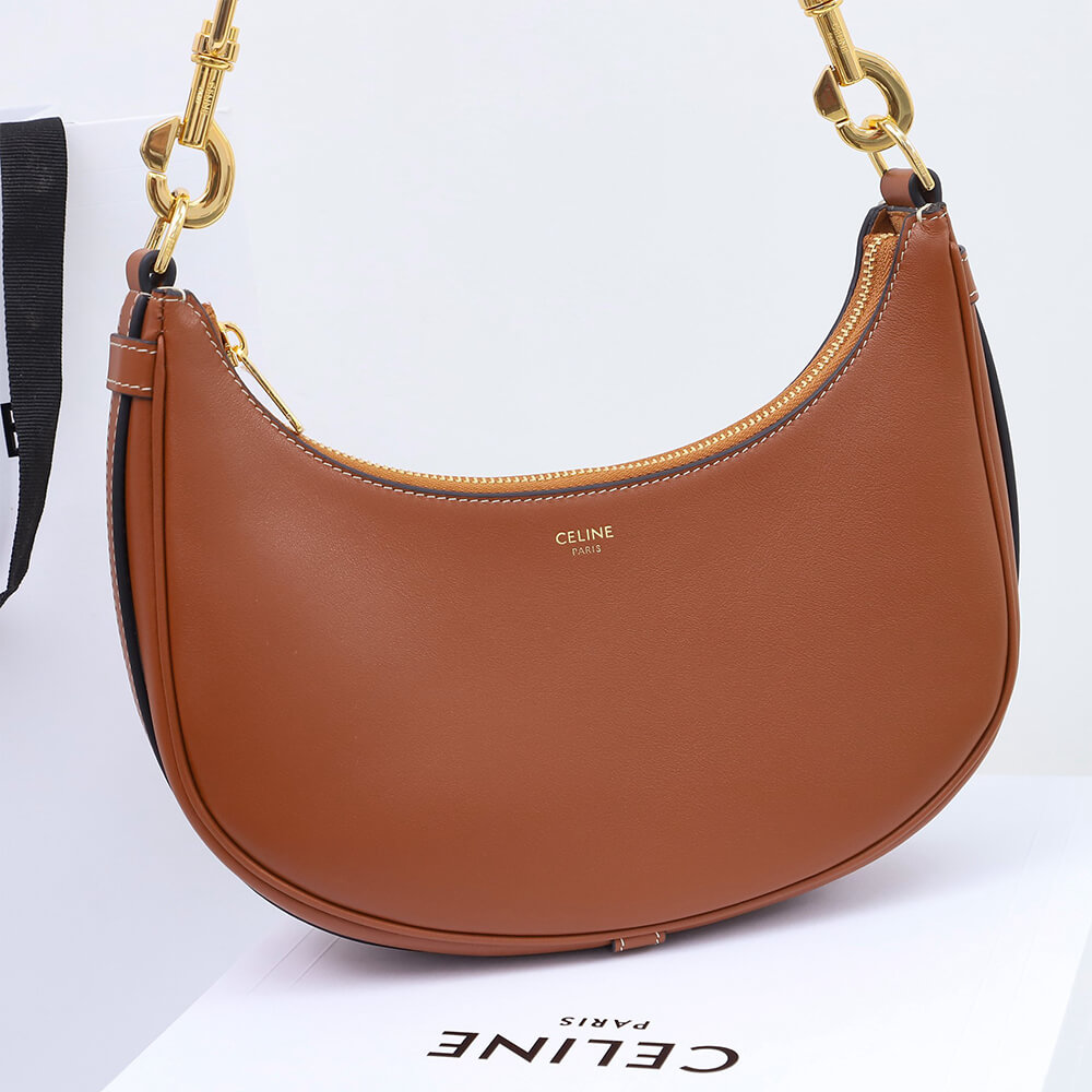 Ce**e medium ava strap bag in smooth calfskin(high-end grade)