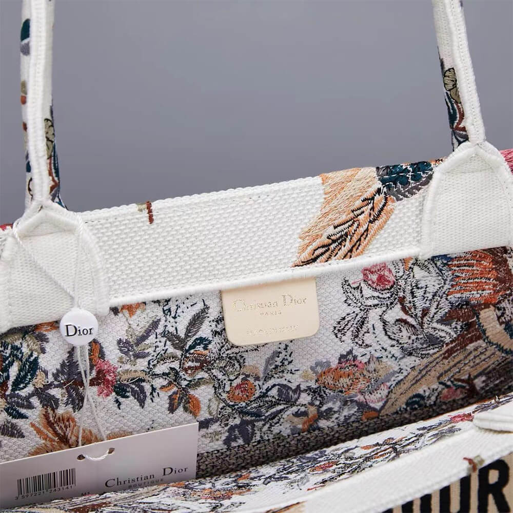 D*or large D*or book tote