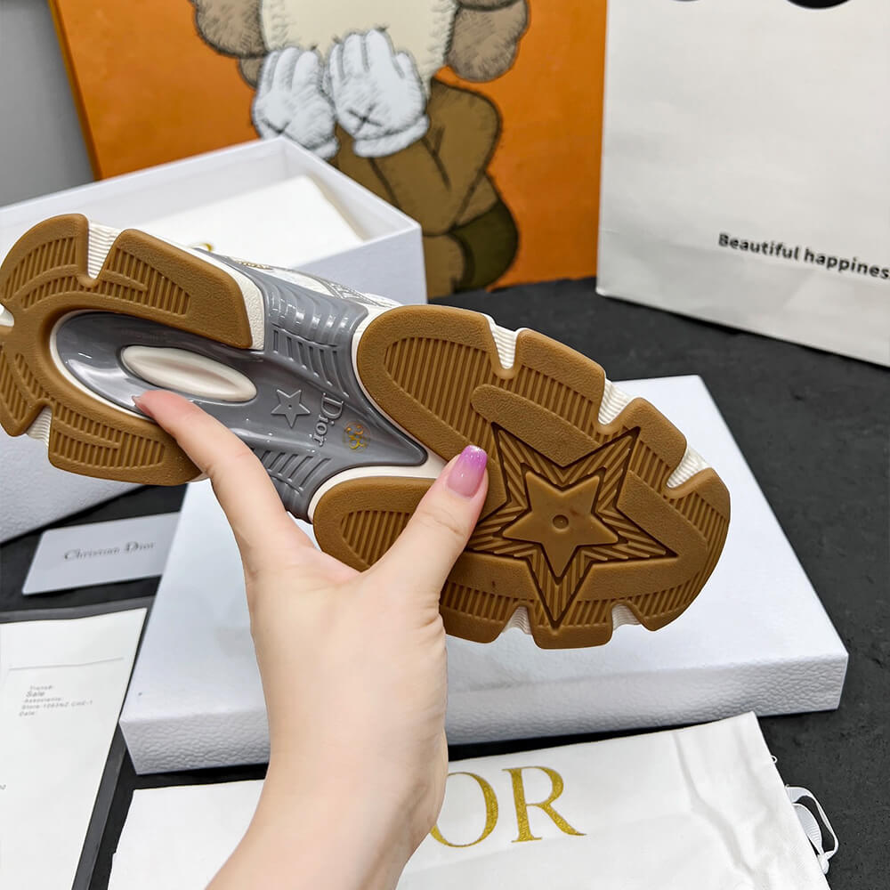 D*or chrono sneaker