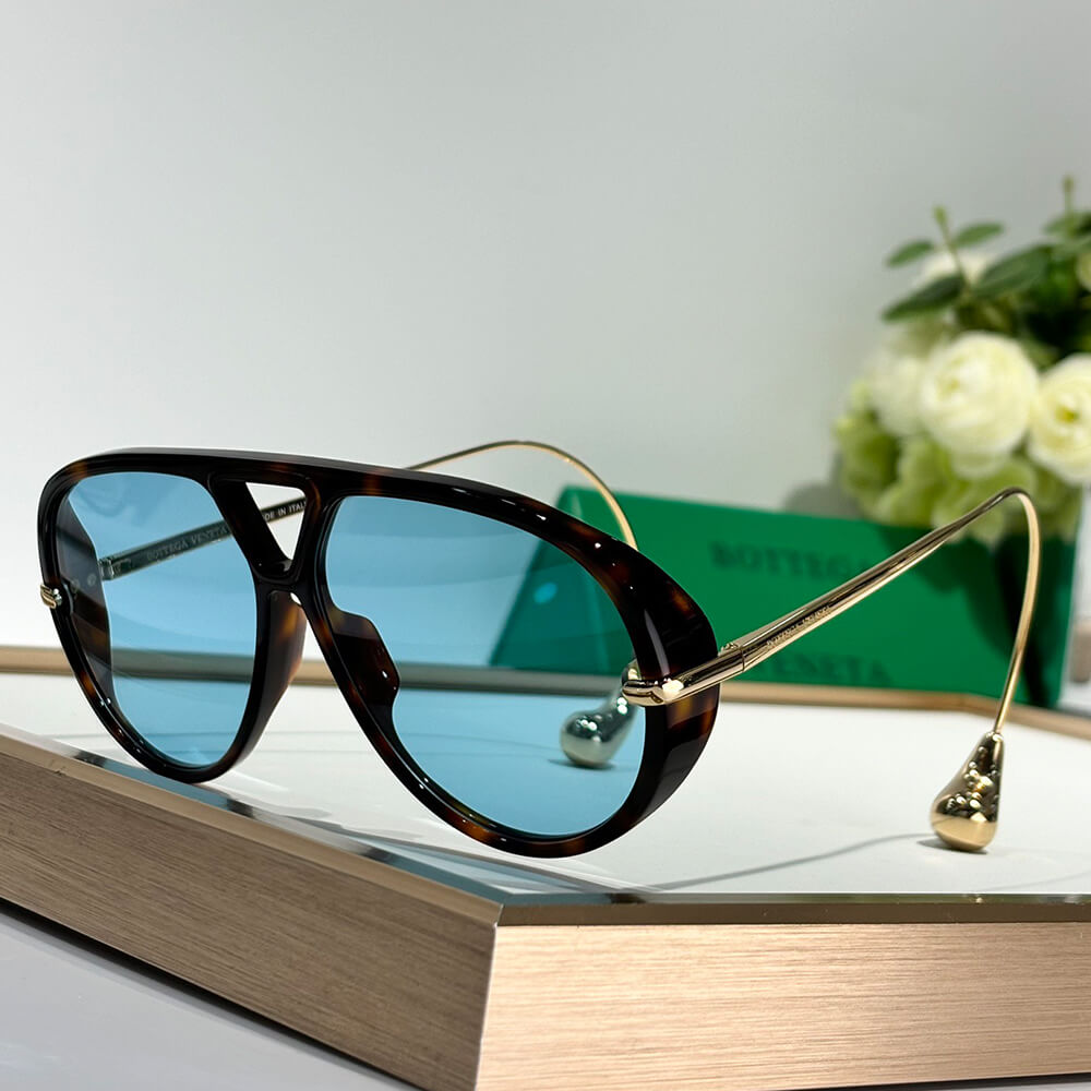 bo*te*ga Ve*ne*ta drop aviator sunglasses
