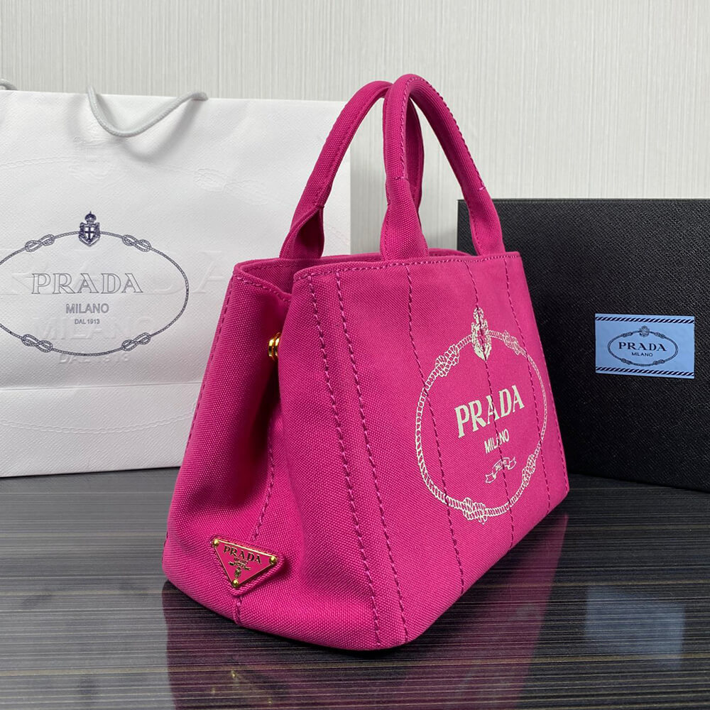 Pra*a canapa bag