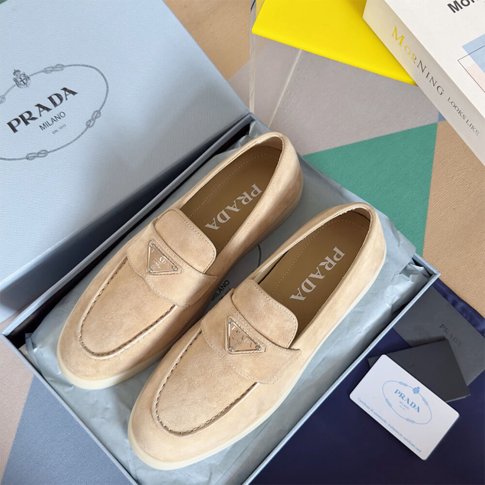 Pra*a unisex loafer