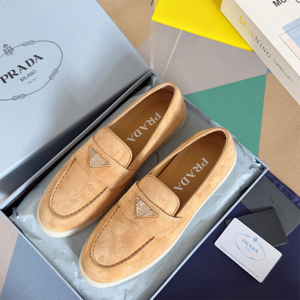 Pra*a unisex loafer