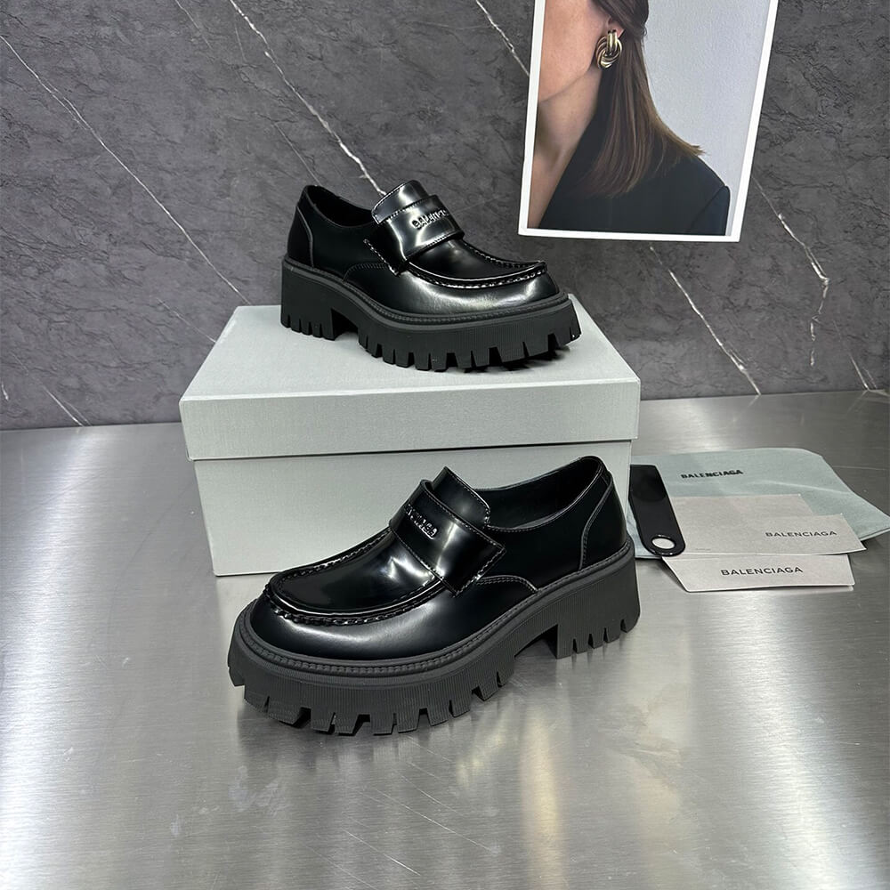 Ba*len*cia*ga men loafer