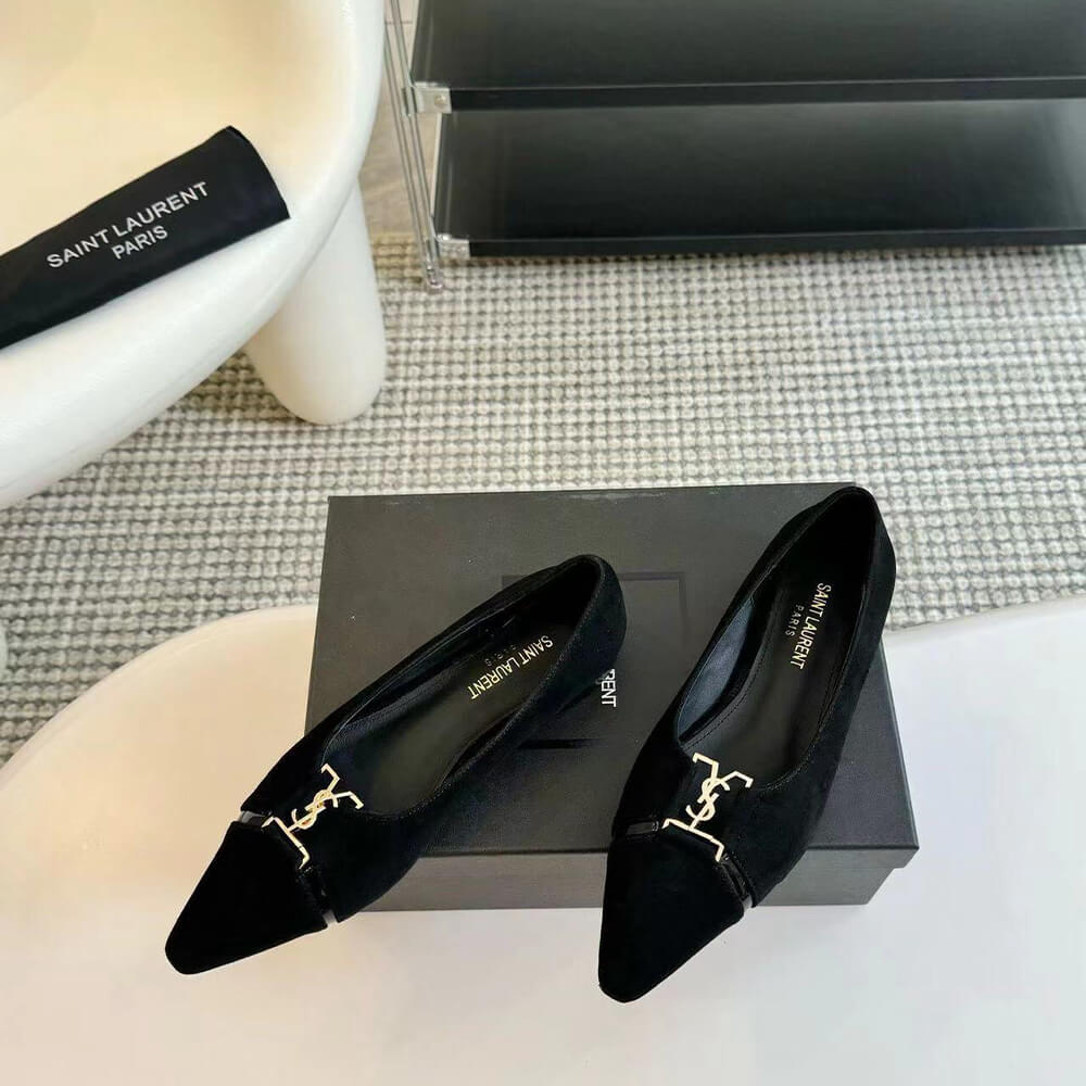 YSL Pointed Toe Pump