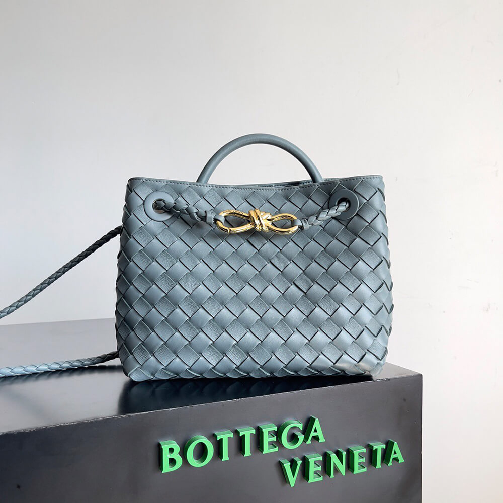 bo*te*ga Ve*ne*ta small andiamo