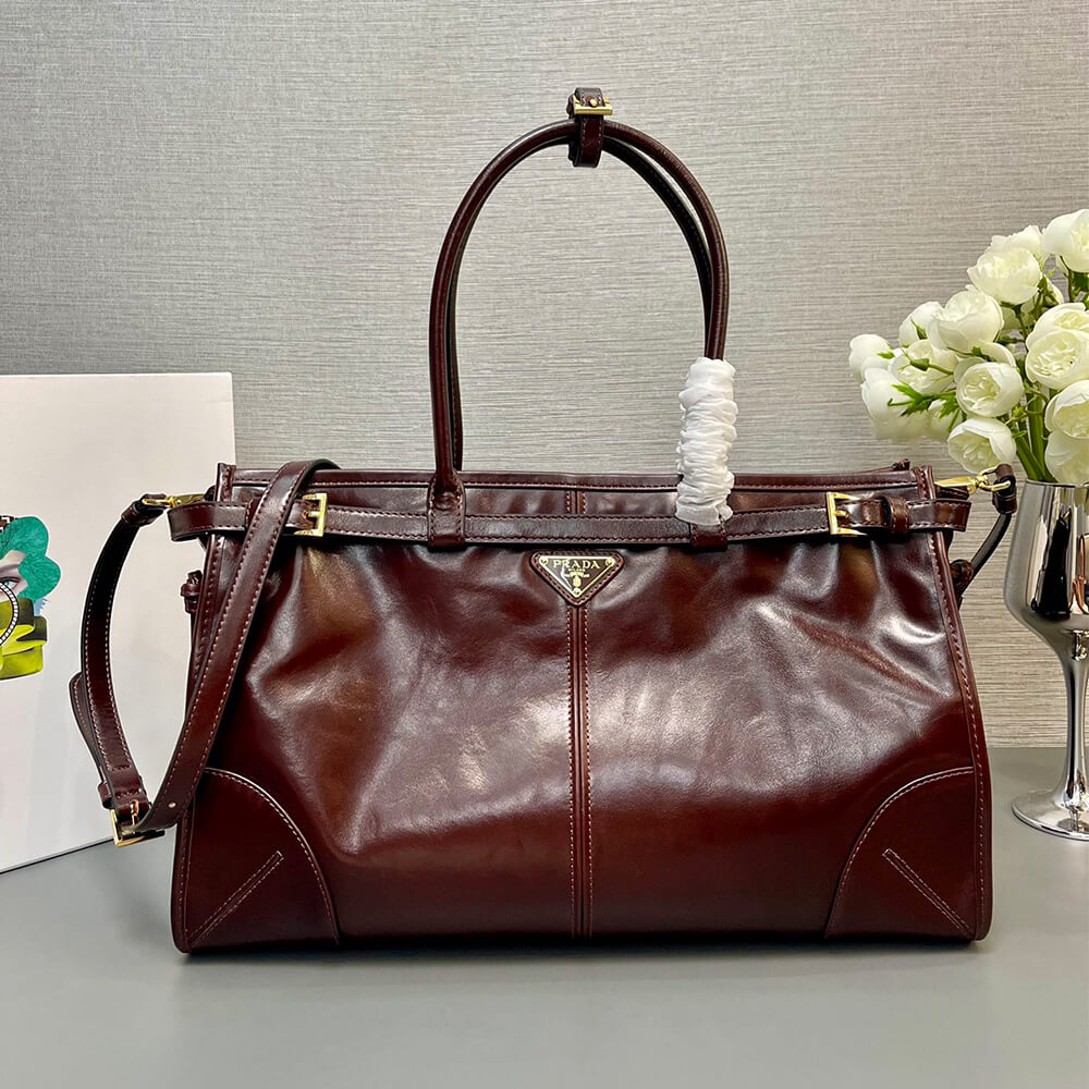 Pra*a large leather handbag(high-end grade)