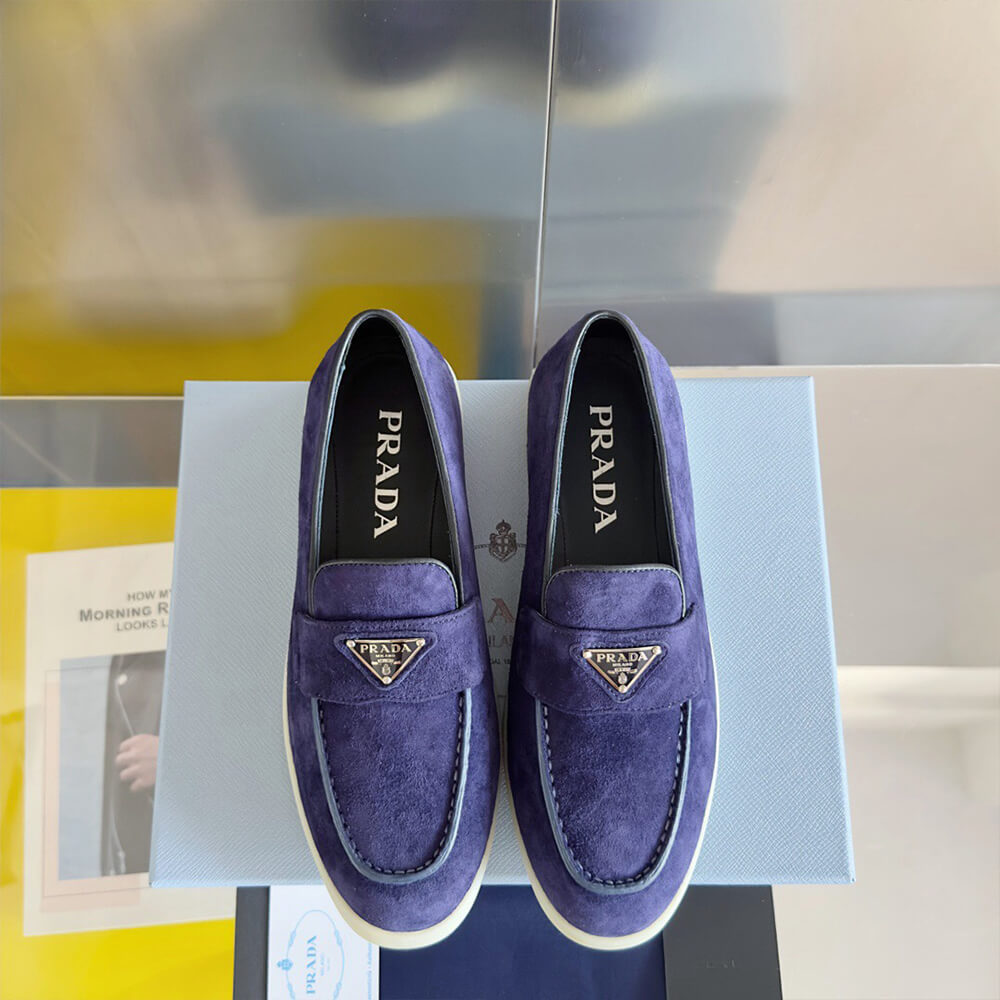 Pra*a unisex loafer