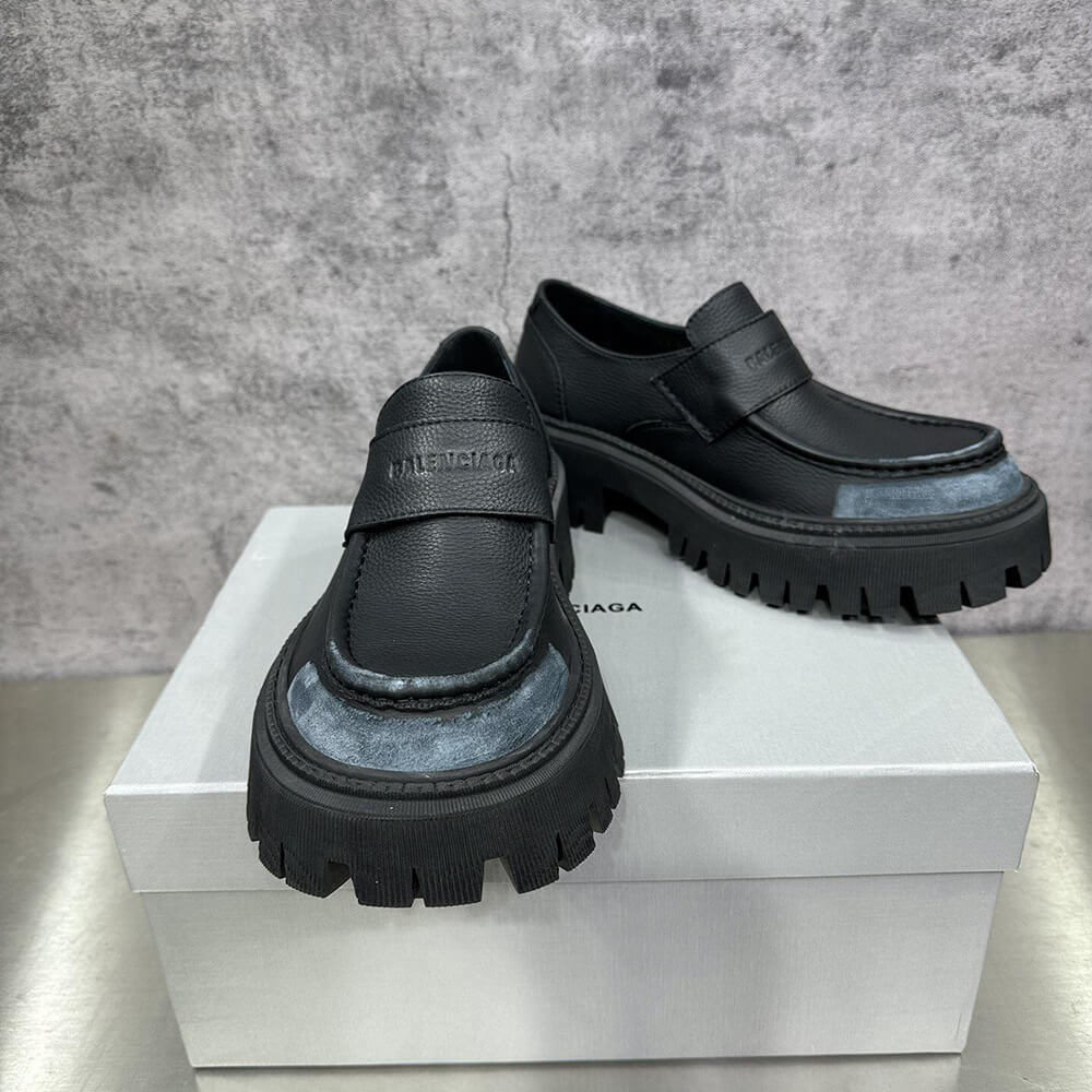 Ba*len*cia*ga men loafer