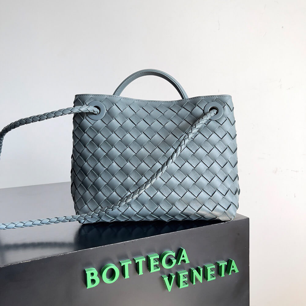 bo*te*ga Ve*ne*ta small andiamo