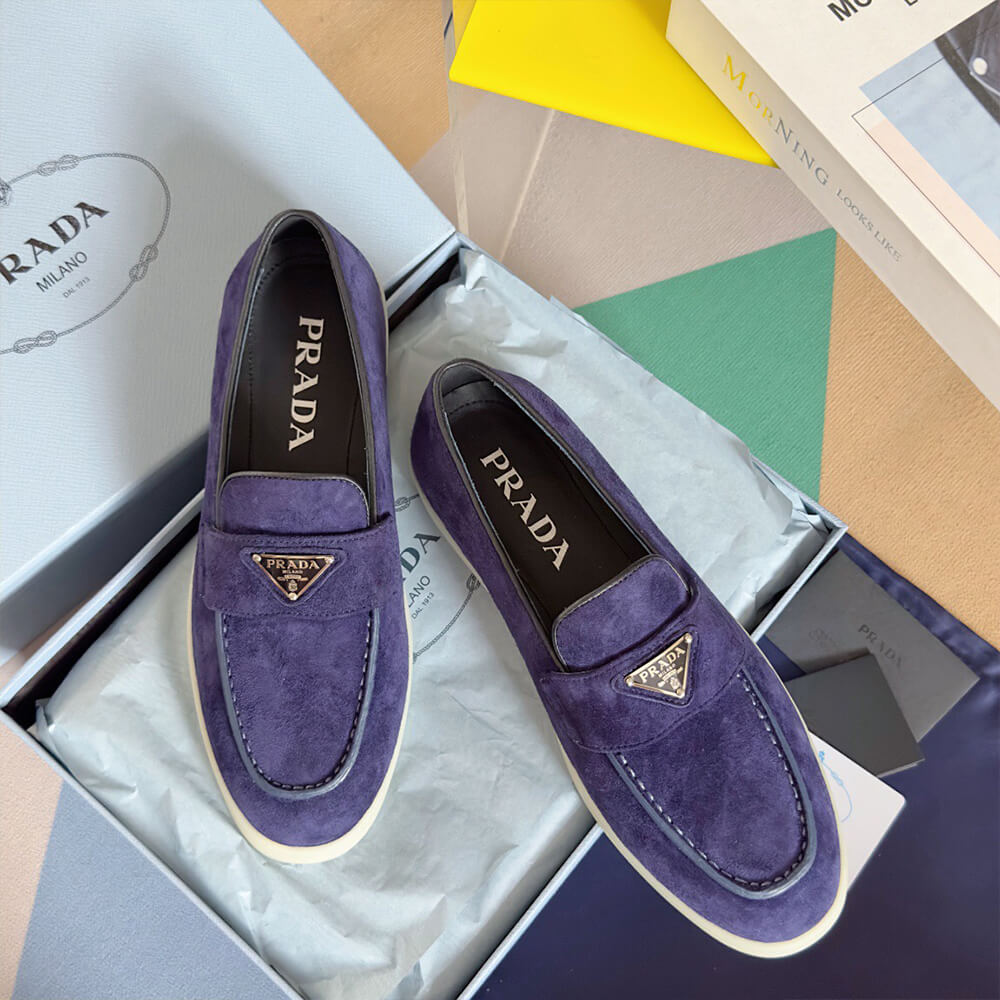 Pra*a unisex loafer