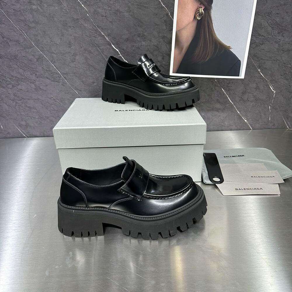 Ba*len*cia*ga men loafer