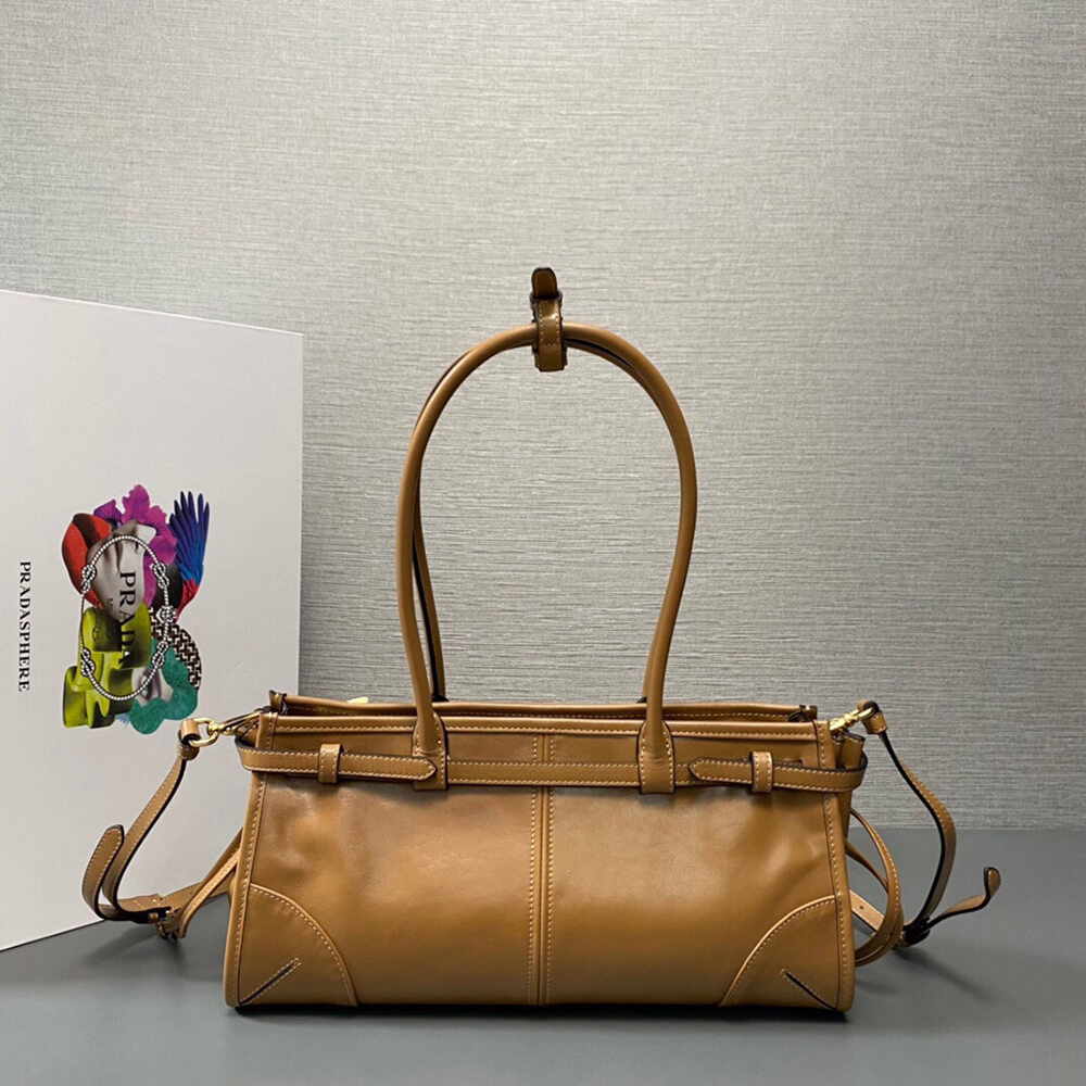 Pra*a medium leather handbag(high-end grade)