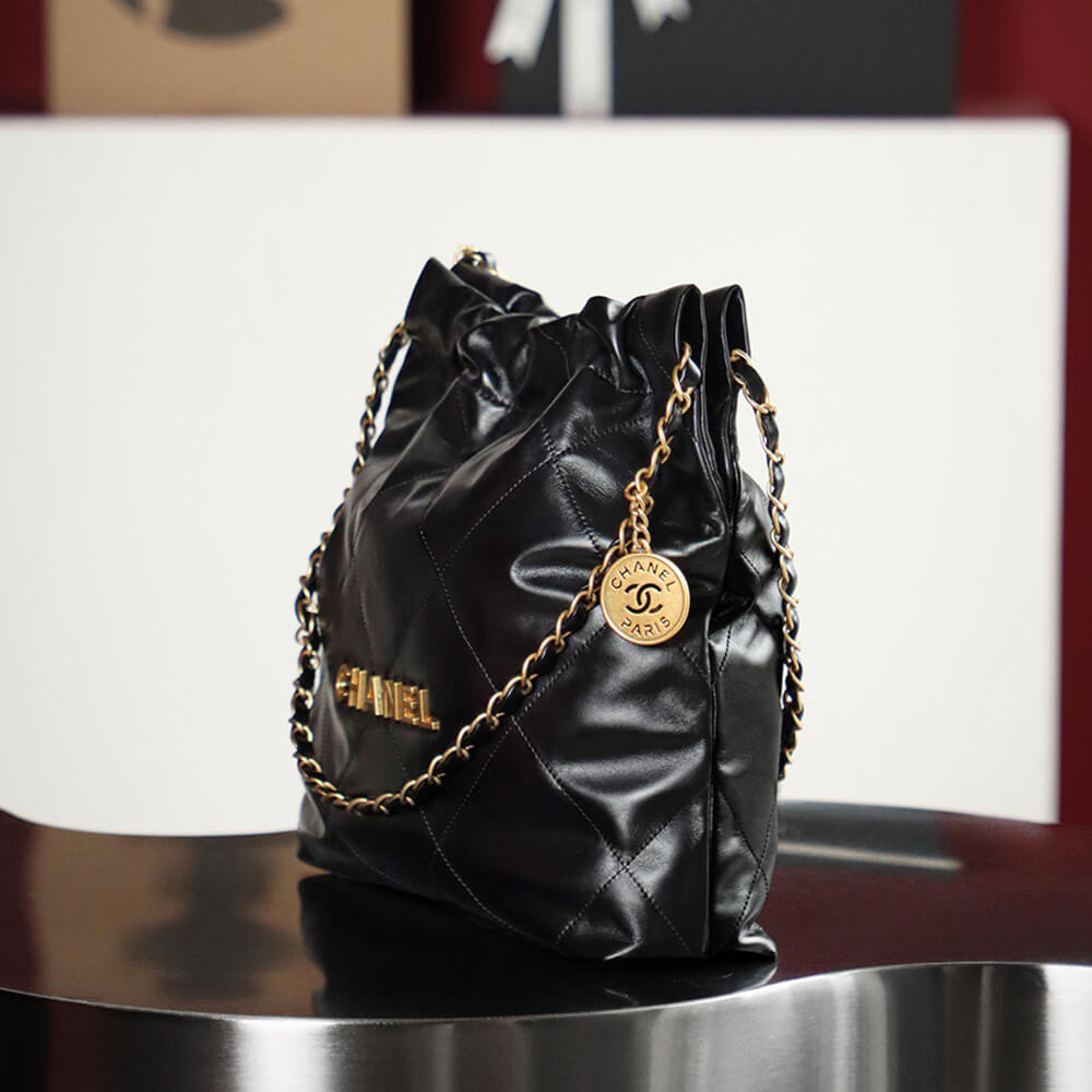 Ch*el 22 small handbag(tax-free grade)