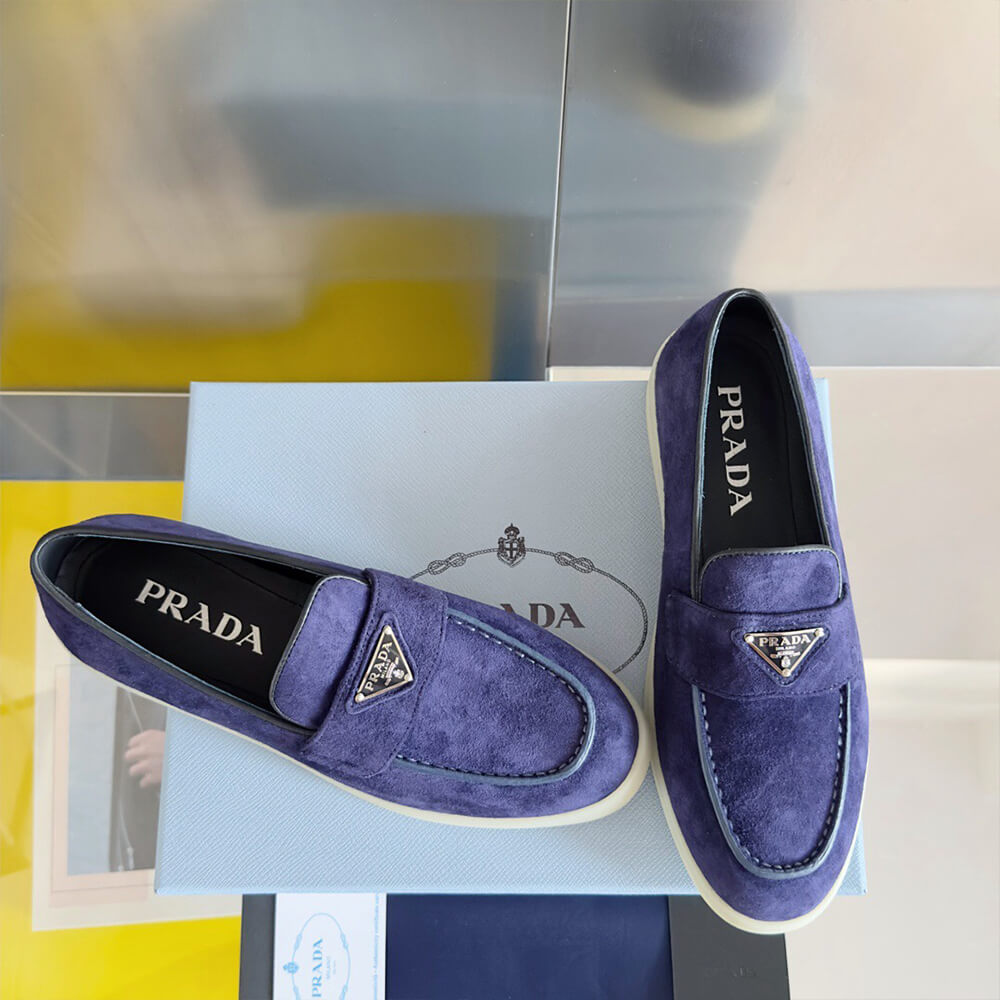 Pra*a unisex loafer