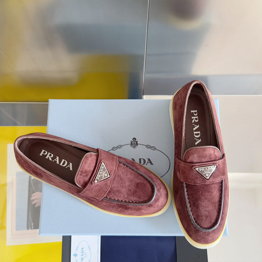 Pra*a unisex loafer