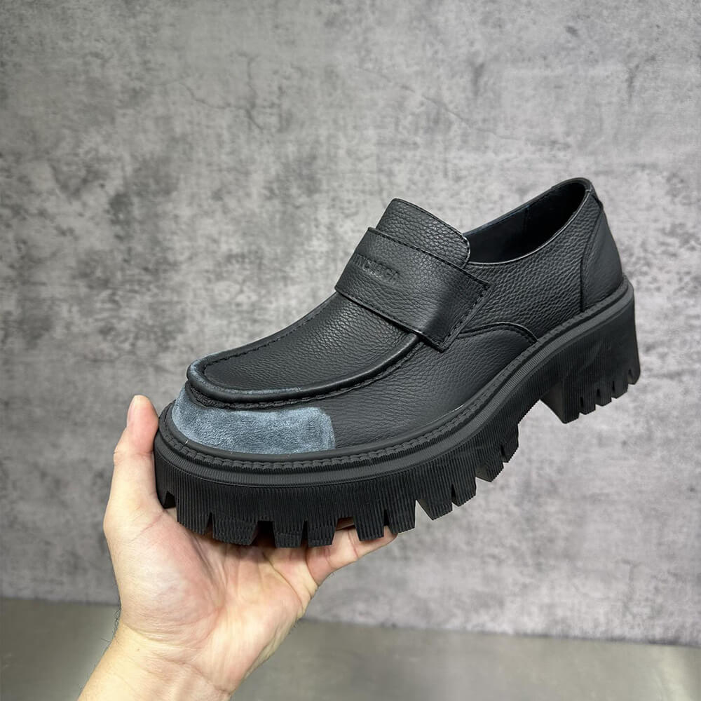 Ba*len*cia*ga men loafer