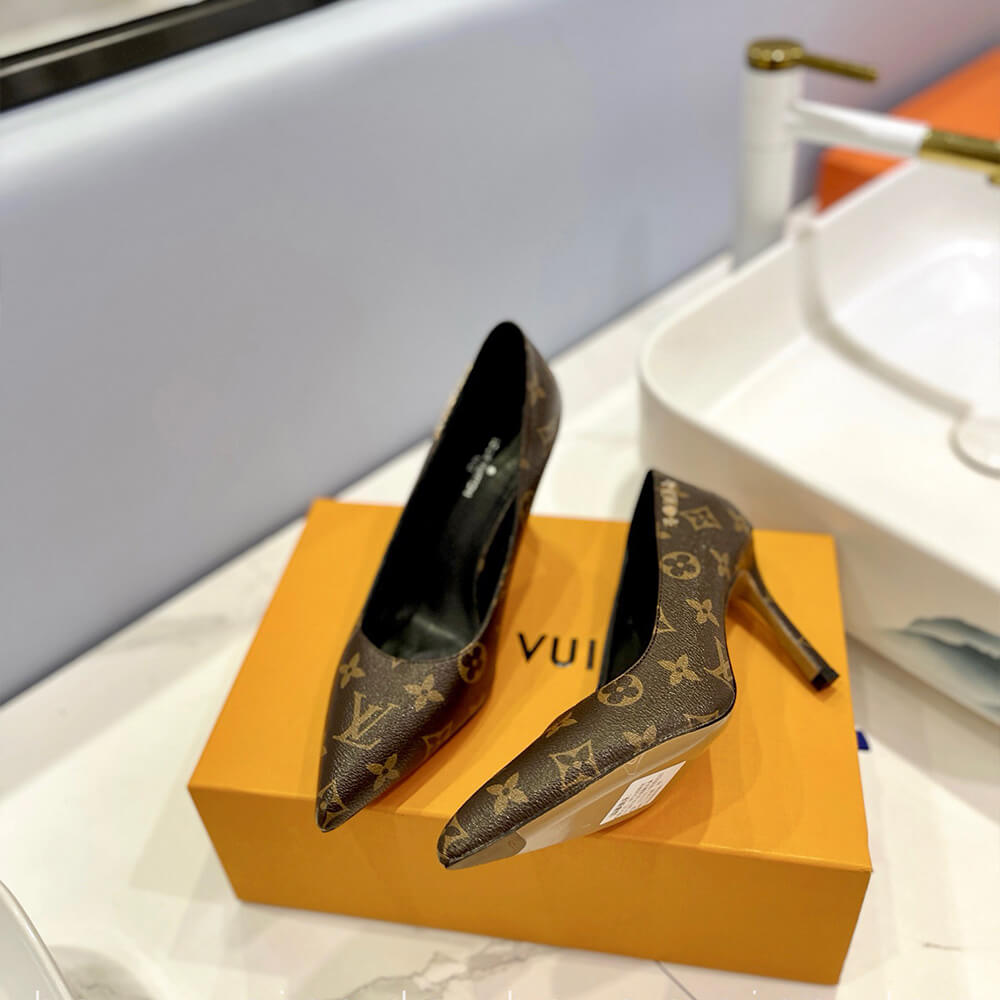 LV Signature Pumps