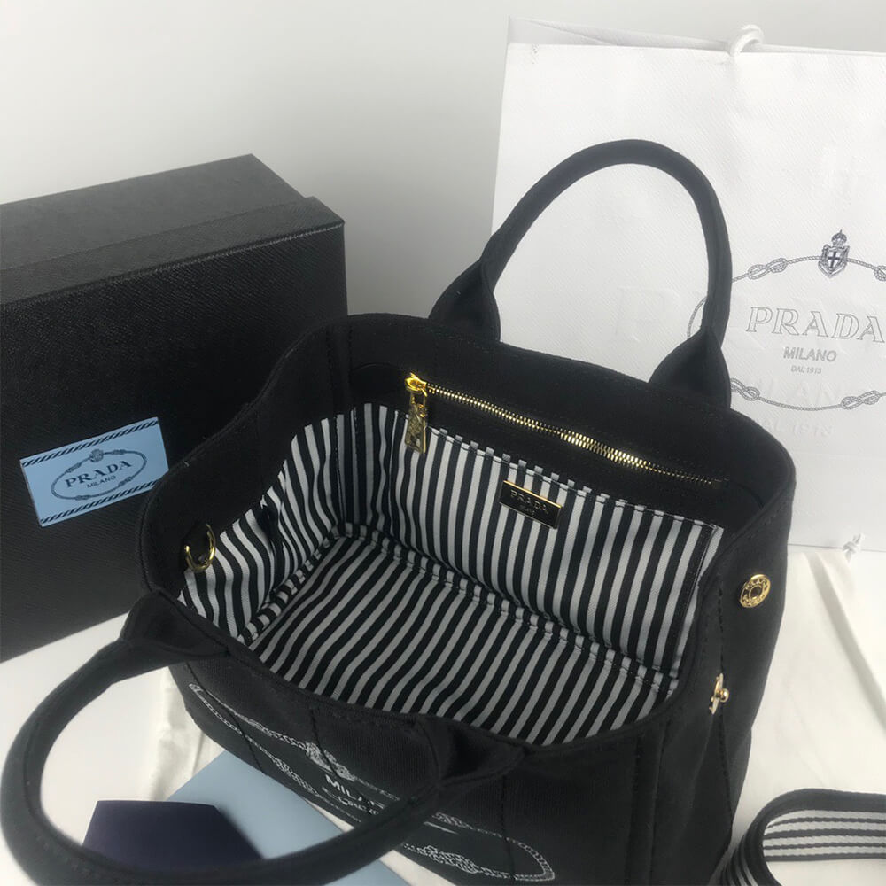 Pra*a canapa bag