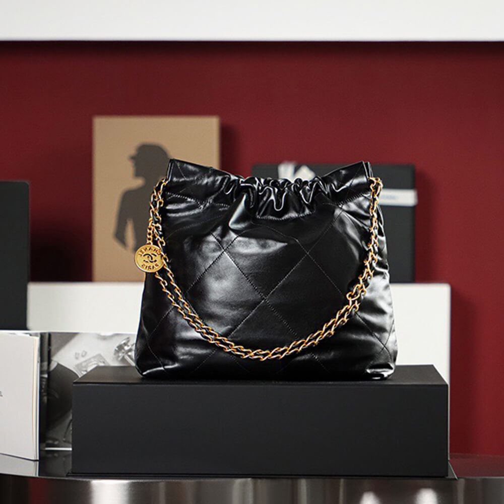 Ch*el 22 small handbag(tax-free grade)